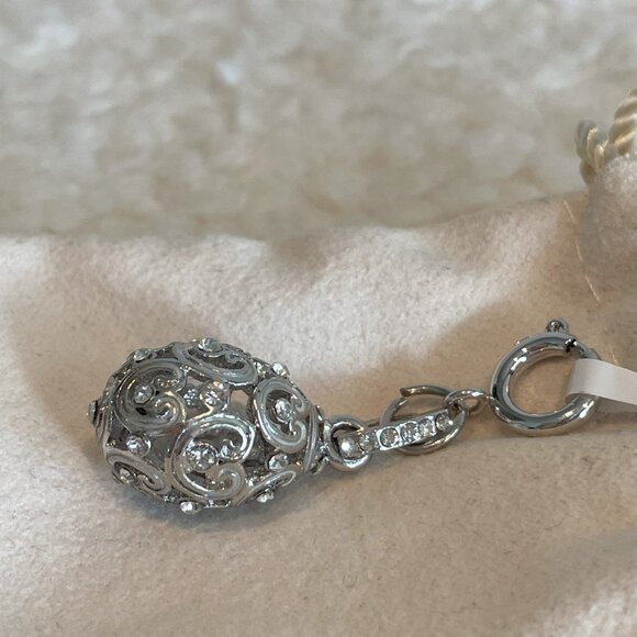 NWT, Whimsical White Gold / Diamond Egg Pendant - Picture 3 of 5